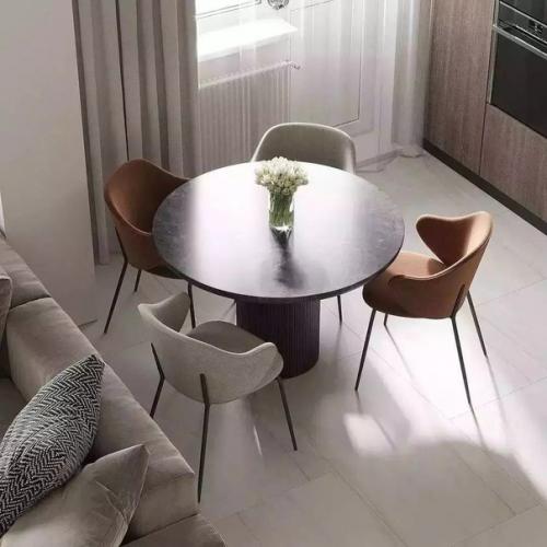 Интерьер кухни - гостиной, площадью 26 кв. 03