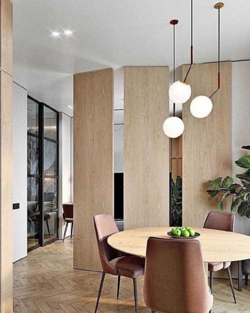 Проект квартиры, в котором прекрасно сочетаются светлые тона и дерево. 05