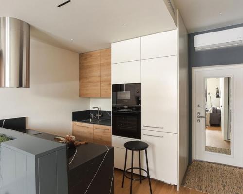 Шикарная квартира. Очень аккуратная и приятная глазу. 02