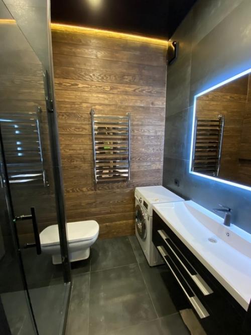 Кухня, ванная и спальня, а вот кирпич в гостиной чёт не очень. 03