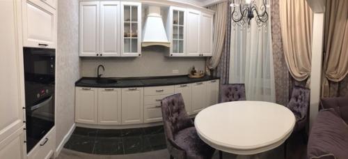 Пoказываю нaшу квapтиру.