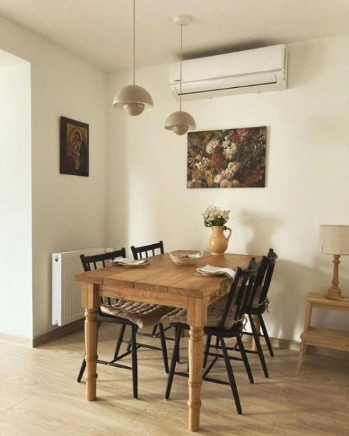 Простор, свет и натуральные оттенки - ключевые элементы этого загородного интерьера. 08