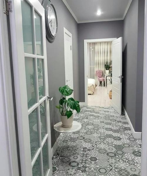 Обалденно!  У самой в такой гамме прихожая - очень нравится. 01