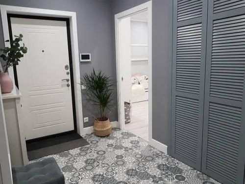 Обалденно!  У самой в такой гамме прихожая - очень нравится. 03