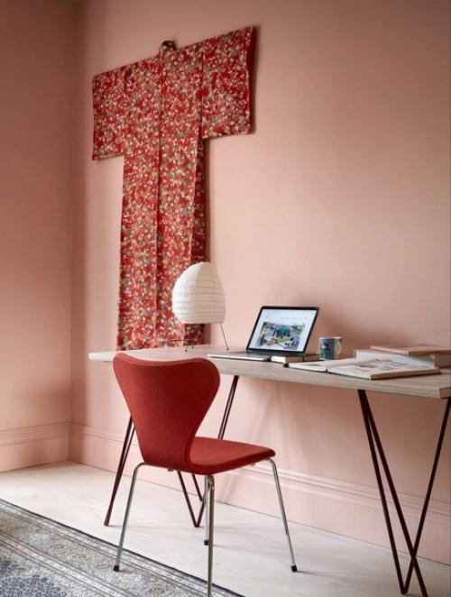 Очень сильно на любителя. 02