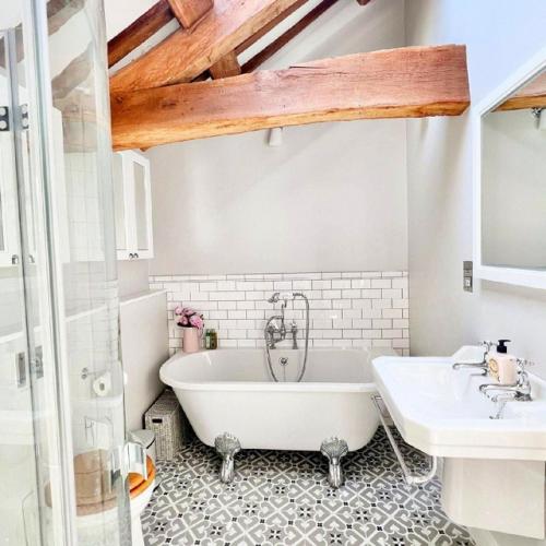 Мне очень нравится. 07