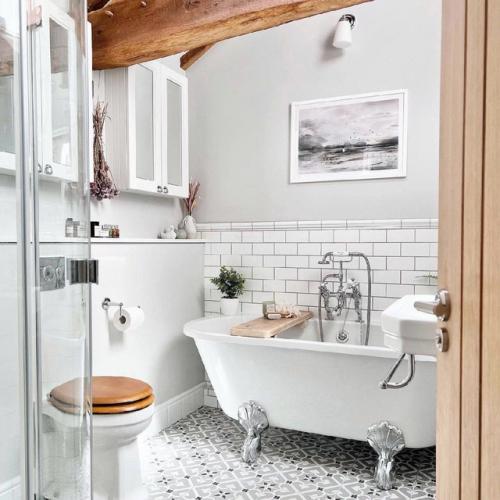 Мне очень нравится. 04