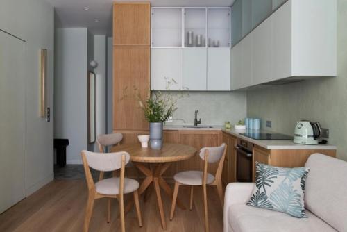 Природный минимализм. Атмосфера загородного дома в центре города. 01