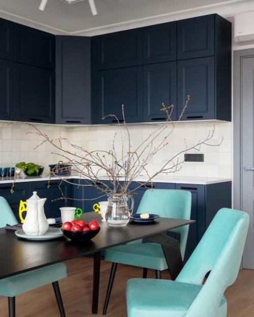 Интерьер с шикарными цветовыми решениями. 05