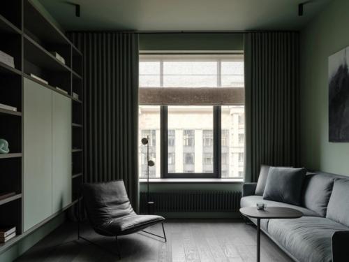 Уютный интерьер, окутывающий своих владельцев мягкими серо-зелеными тонами.