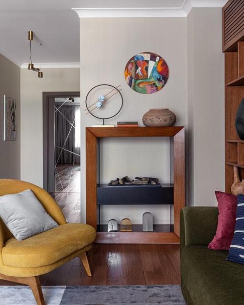 Очень необычное сочетания цветов, фактур, форм, но мне нравится как всё смотрится вместе. 03