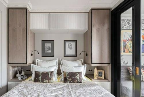 Необычный дизайн квартиры - это смелый и продуманный интерьер, созданный для настоящих ценителей искусства и нестандартных решений. 04