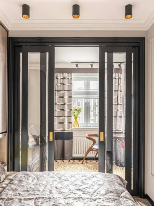 Необычный дизайн квартиры - это смелый и продуманный интерьер, созданный для настоящих ценителей искусства и нестандартных решений. 05