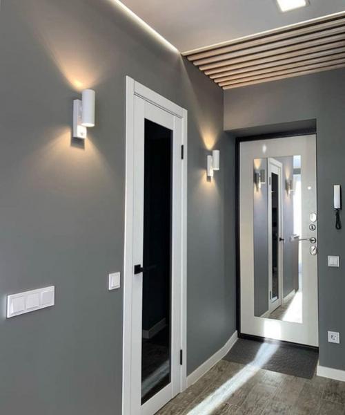 Серый цвет стильно смотрится, но жить в сером - на любителя.