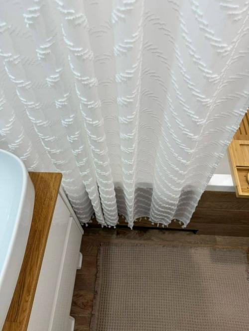 Обновлённая ванная комната получилась светлой, аккуратной и очень уютной. 04