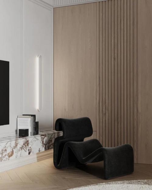 Минималистичная кухня - гостиная пентхауса со вторым светом и мансардными окнами. 07