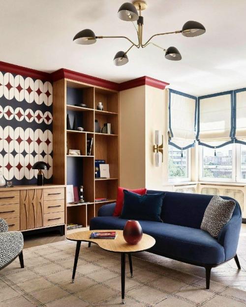 На площади 56 кв. 07