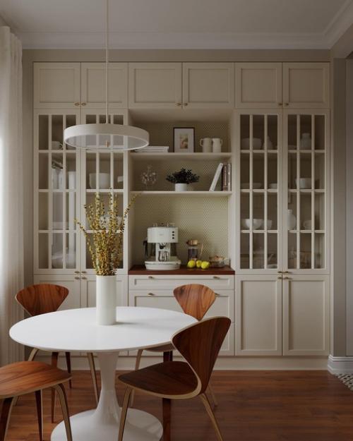 Светлая кухня.  Жить в интерьере, залитом солнечным светом, где царит чистота и уют, приятно. 03