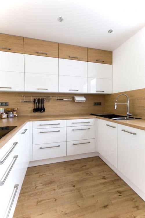 Сочетание белого и дерева, одно из лучших и стильных! 01