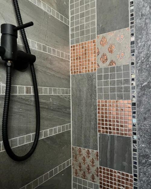 Ванная комната в мансарде. 05