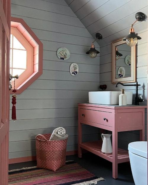 Ванная комната в мансарде. 01