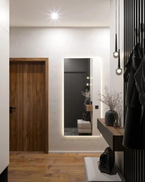 Прихожая, площадью - 7. 3 кв. 03