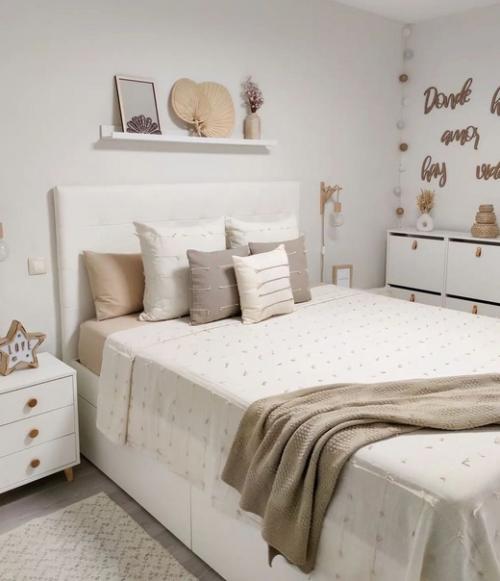 Уютный сканди интерьер квартиры. 06