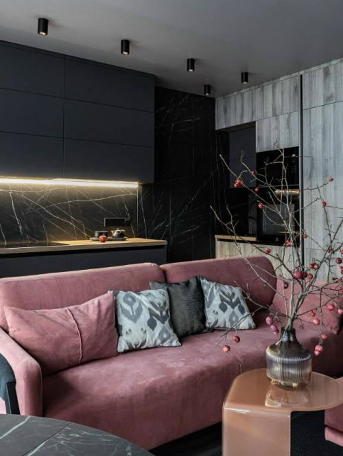 На площади 85 кв. 01 На площади 85 кв. 01