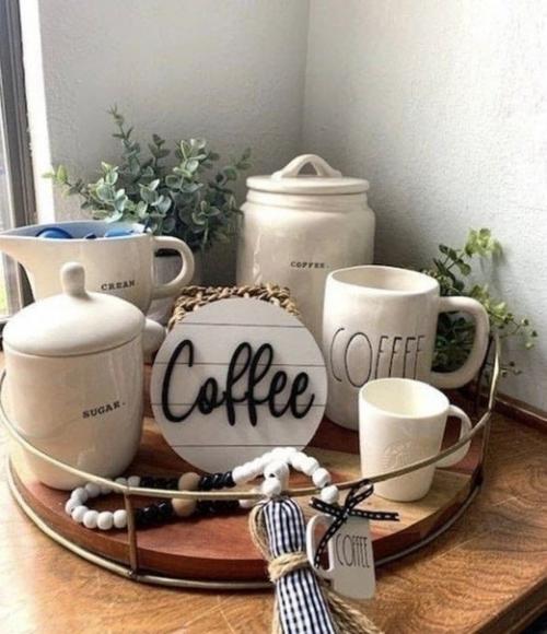 Подносы и корзинки отлично работают на расхламление пространства. 05