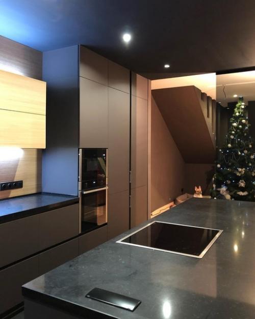 Как интересно обыгран остров.