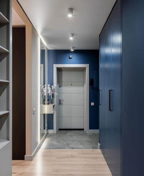 Один из самых ярких и нестандартных интерьеров квартиры, общей площадью 91 кв. 02