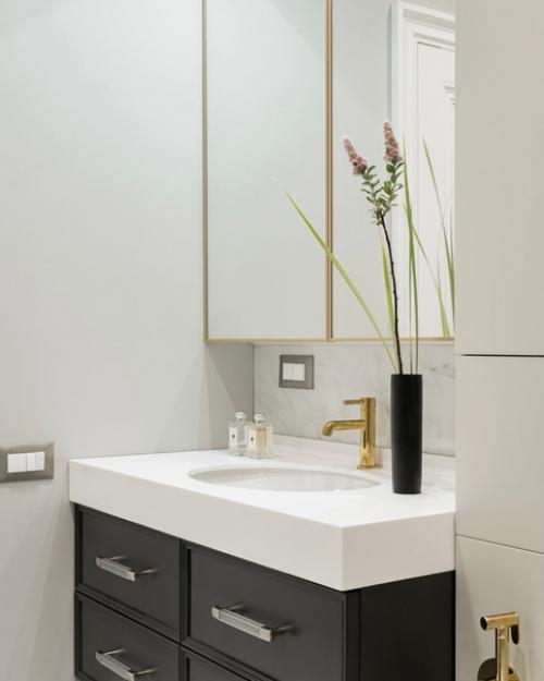 Светлая квартира, площадью: 46 кв. 04