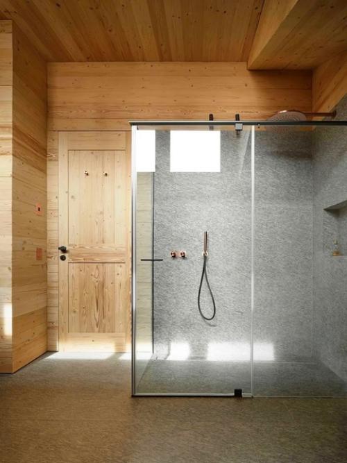 Тёплая атмосфера настоящего горного шале - место, где уют встречается с величием природы. 09