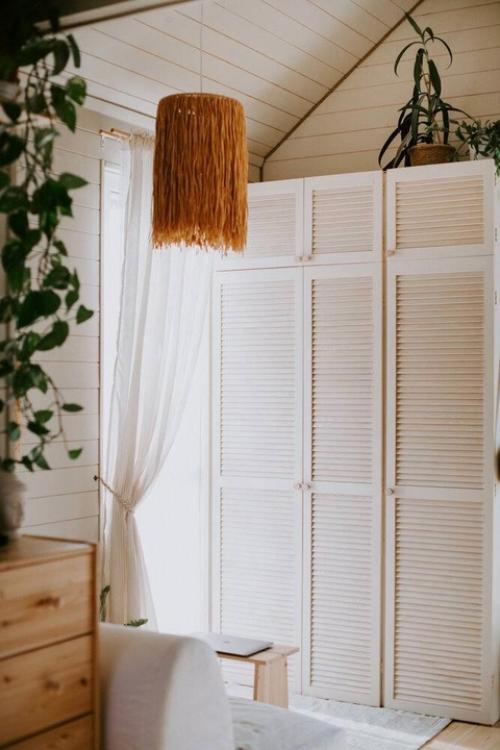 Этот дом словно растворяется в природе - ни одна деталь не выбивается из общей гармонии. 06