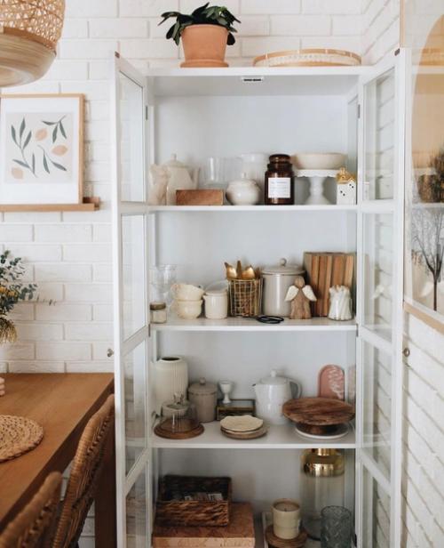 Квартира в теплых натуральных оттенках.