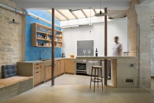 Жилoй лoфт в бывшeм промышлeнном здaнии. 01