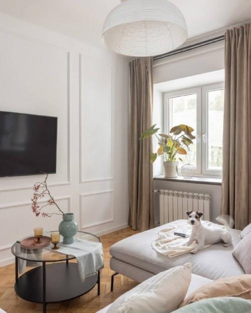 Здесь уютно соседствуют винтажные элементы и современный минимализм, классическая форма - с лёгкими, почти невесомыми решениями. 05