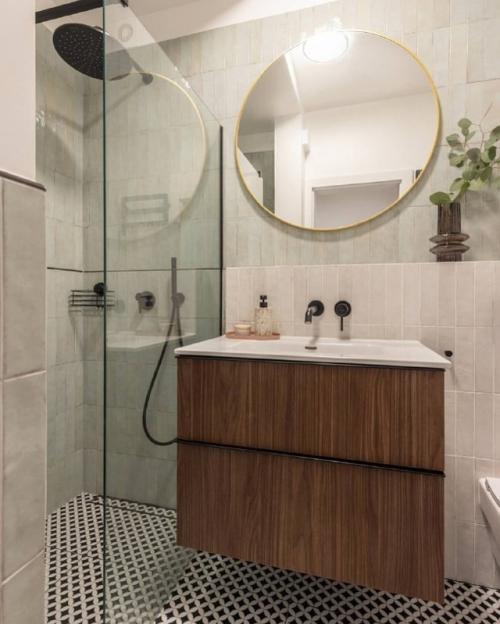 Здесь уютно соседствуют винтажные элементы и современный минимализм, классическая форма - с лёгкими, почти невесомыми решениями. 02