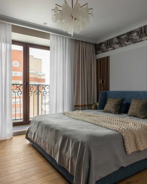 Интерьер вне времени, где стиль подчеркивает индивидуальность жильцов. 05