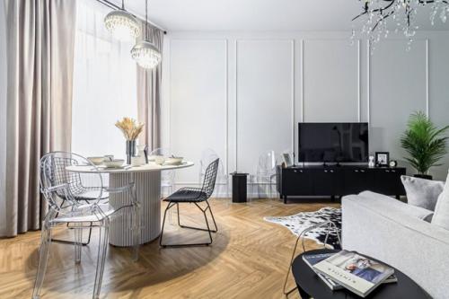 Монохром и современная классика в бывшей питерской коммуналке - пример глубокого преображения пространства площадью 85 кв. 04