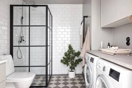 Это впечатляющий пример того, как индустриальное прошлое может обрести новую жизнь в уютном жилом пространстве. 08