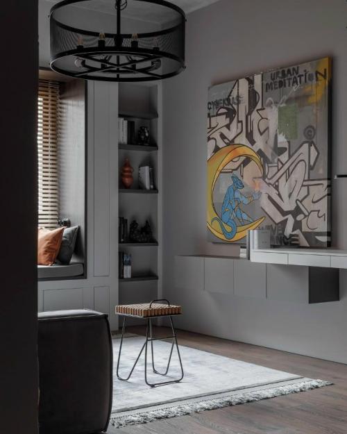 На обзоре - компактное, но невероятно продуманное пространство всего 35 квадратных метров, разработанное специально под нужды студента. 05