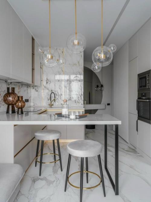 Светлая и уютная квартира площадью 43 кв. 01