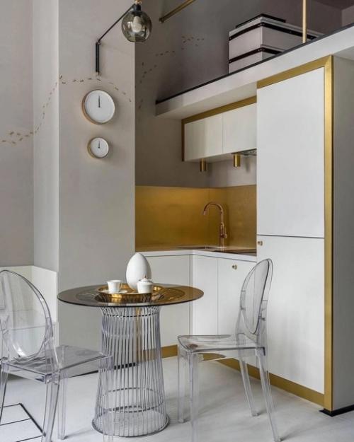 Двухуровневая квартира, общей площадью 41 кв. 02