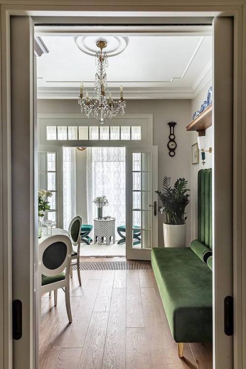 В этой просторной квартире площадью 83 кв. 03 В этой просторной квартире площадью 83 кв. 03