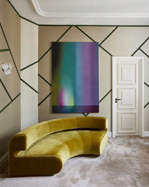 Квартира с яркой геометрией в духе 1970-х. 08
