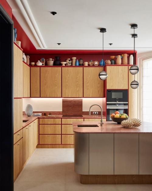 Квартира с яркой геометрией в духе 1970-х.