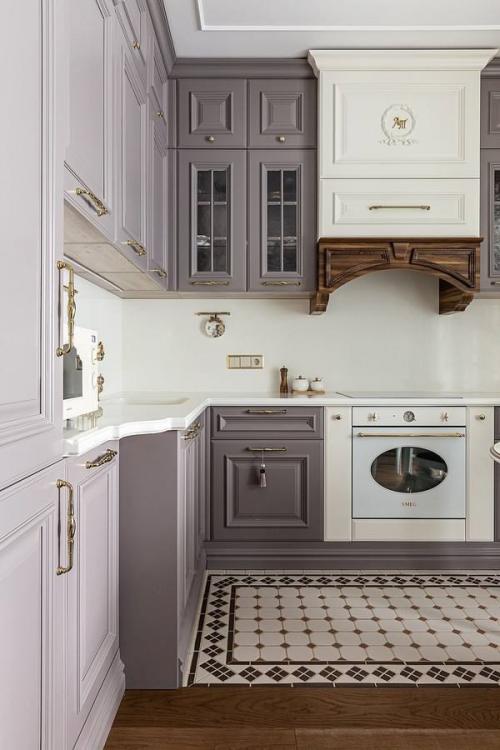 В этой просторной квартире площадью 83 кв. 02 В этой просторной квартире площадью 83 кв. 02