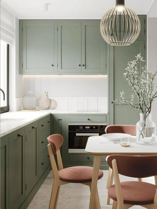 Трёхкомнатная квартира в скандинавском стиле получилась по-настоящему тёплой и продуманной для комфортной жизни. 

