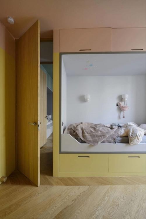 Идея кровати в нише мне нравится. 01